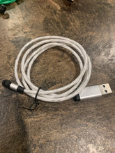 Load image into Gallery viewer, Motion LED Universal E-rig charging cables - Mr. Bonsai