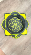 Load image into Gallery viewer, Custom Bases for the Puffco Peak and Peak Pro! - Mr. Bonsai
