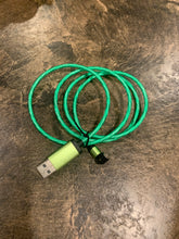 Load image into Gallery viewer, Motion LED Universal E-rig charging cables - Mr. Bonsai