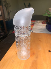 Load image into Gallery viewer, Sandblasted 14mm Hydratube bubbler universal glass Erig attachment - Mr. B