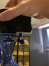Load image into Gallery viewer, High Five Duo Magnetic Bubble Cap - Mr. Bonsai